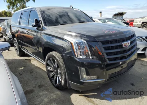 2017 Cadillac Escalade Esv Platinum z USA, uszkodzony, nr VIN 1GYS4KKJXHR159740